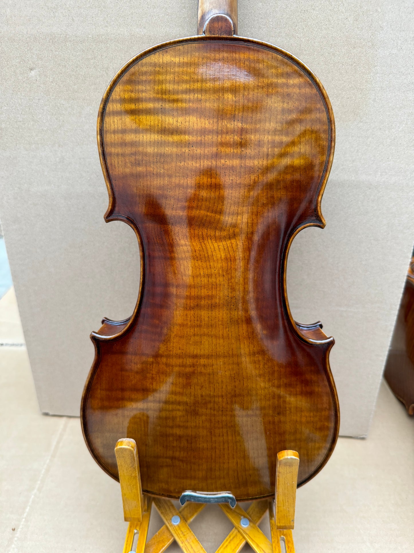Surpass Musica qaulity violin 4/4 concert fiddle rich sound spirit varnish strings solid spruce