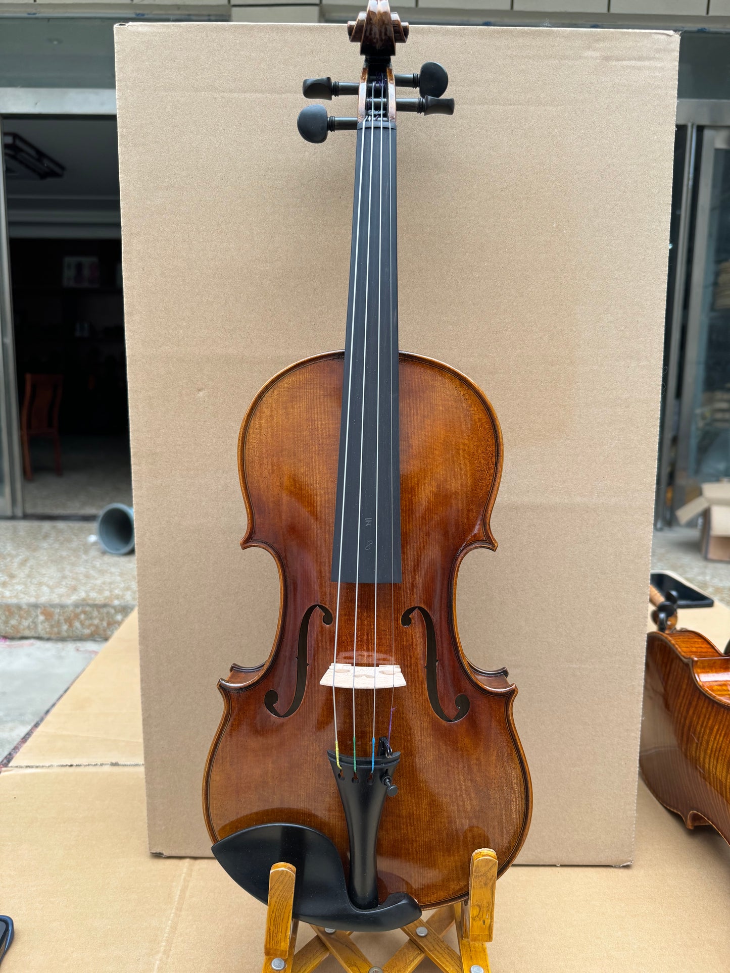 Surpass Musica 4/4 handmade violin solid spruce top maple back spirit varnish sweet sound master carved, ready to pla, ready to play