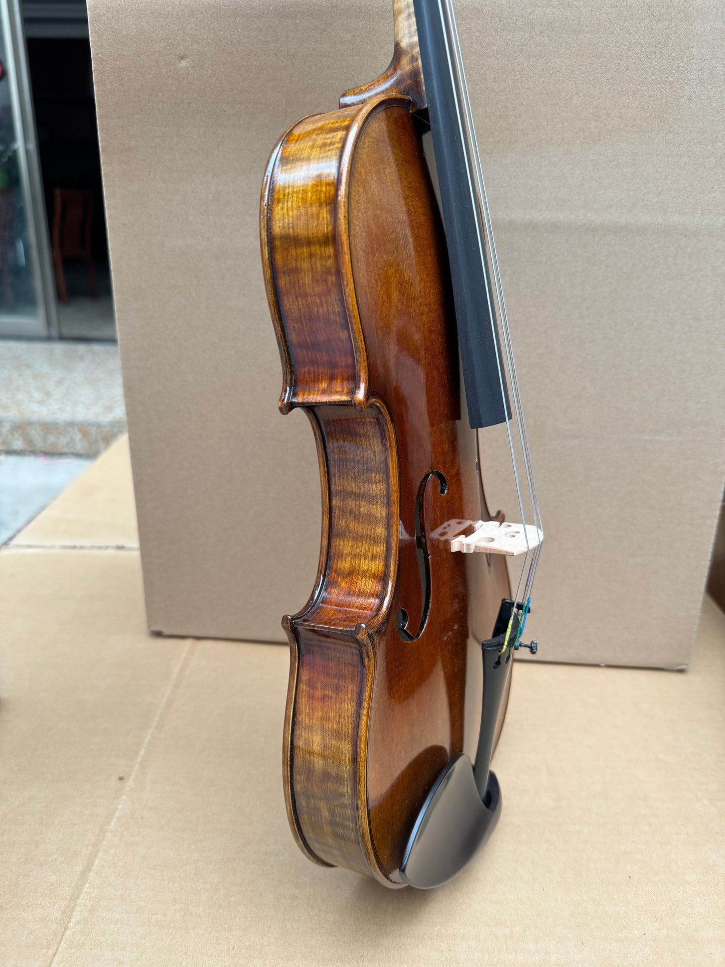 Surpass Musica 4/4 handmade violin solid spruce top maple back spirit varnish sweet sound master carved, ready to pla, ready to play