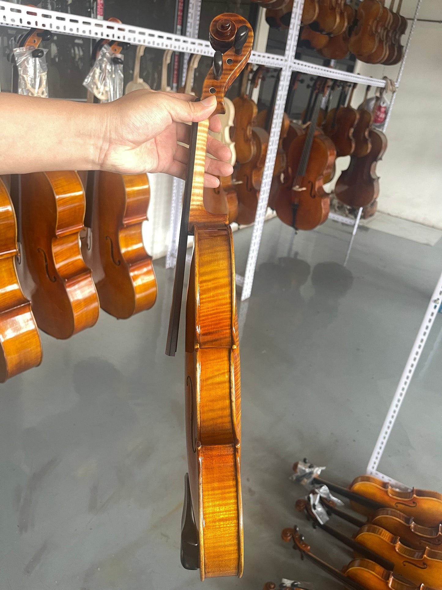 4/4 handmade violin aged European spruce flamed maple,sweet sound with case, strings,bridge, ready to play（复制）