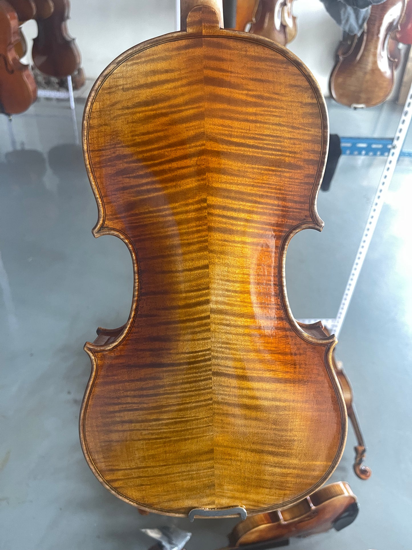 4/4 handmade violin solid spruce flamed maple,nice sound with case, strings,bridge, ready to play