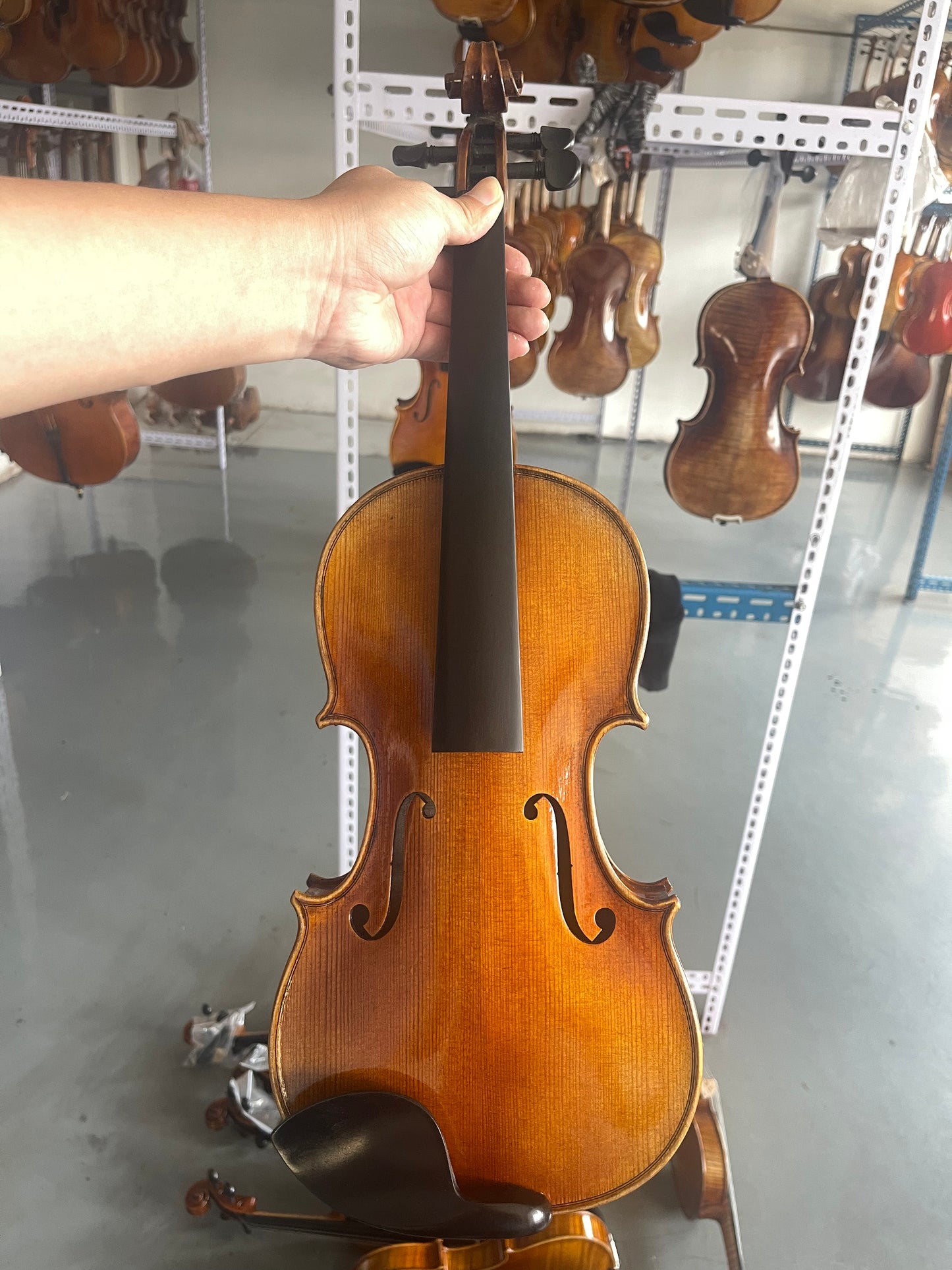 4/4 handmade violin solid spruce flamed maple,nice sound with case, strings,bridge, ready to play
