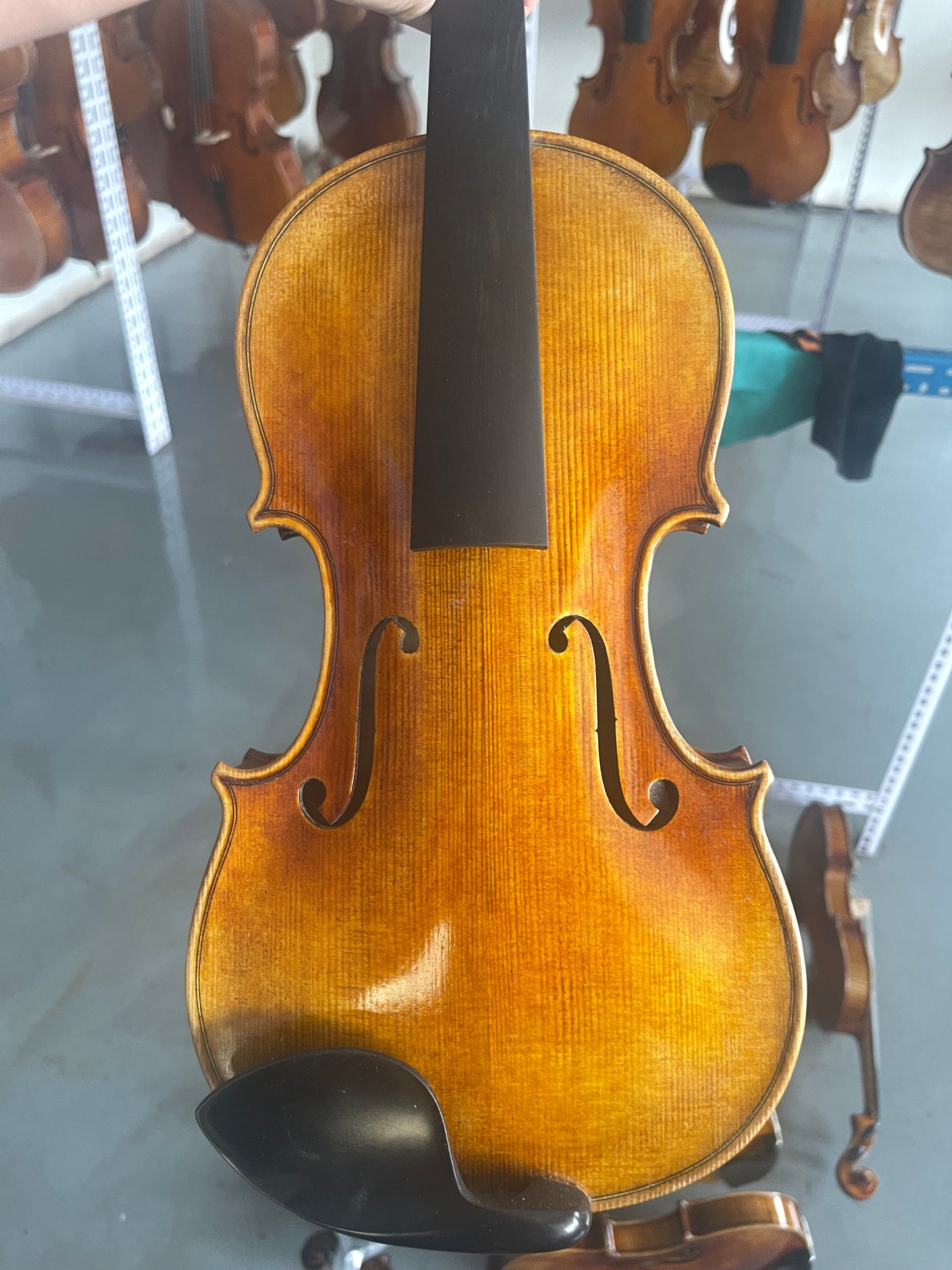good quality 4/4 handmade violin solid spruce maple bright sound ready to play  case