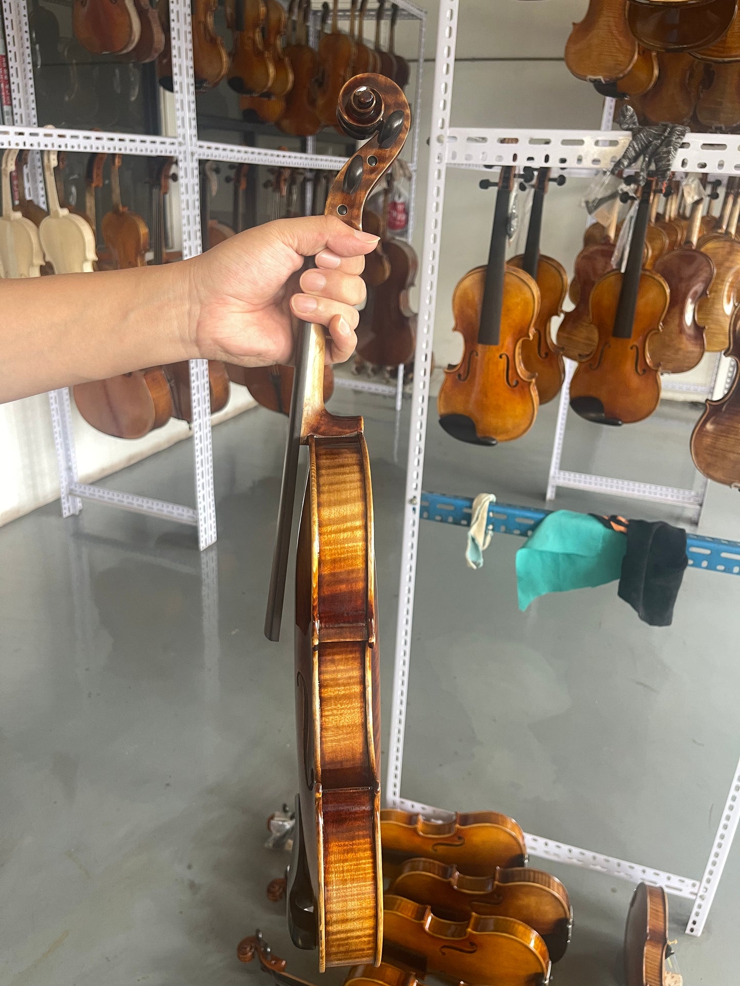 Professional 4/4 handmade violin spruce maple sweet sound ready to play ,strings,case,bridge are included