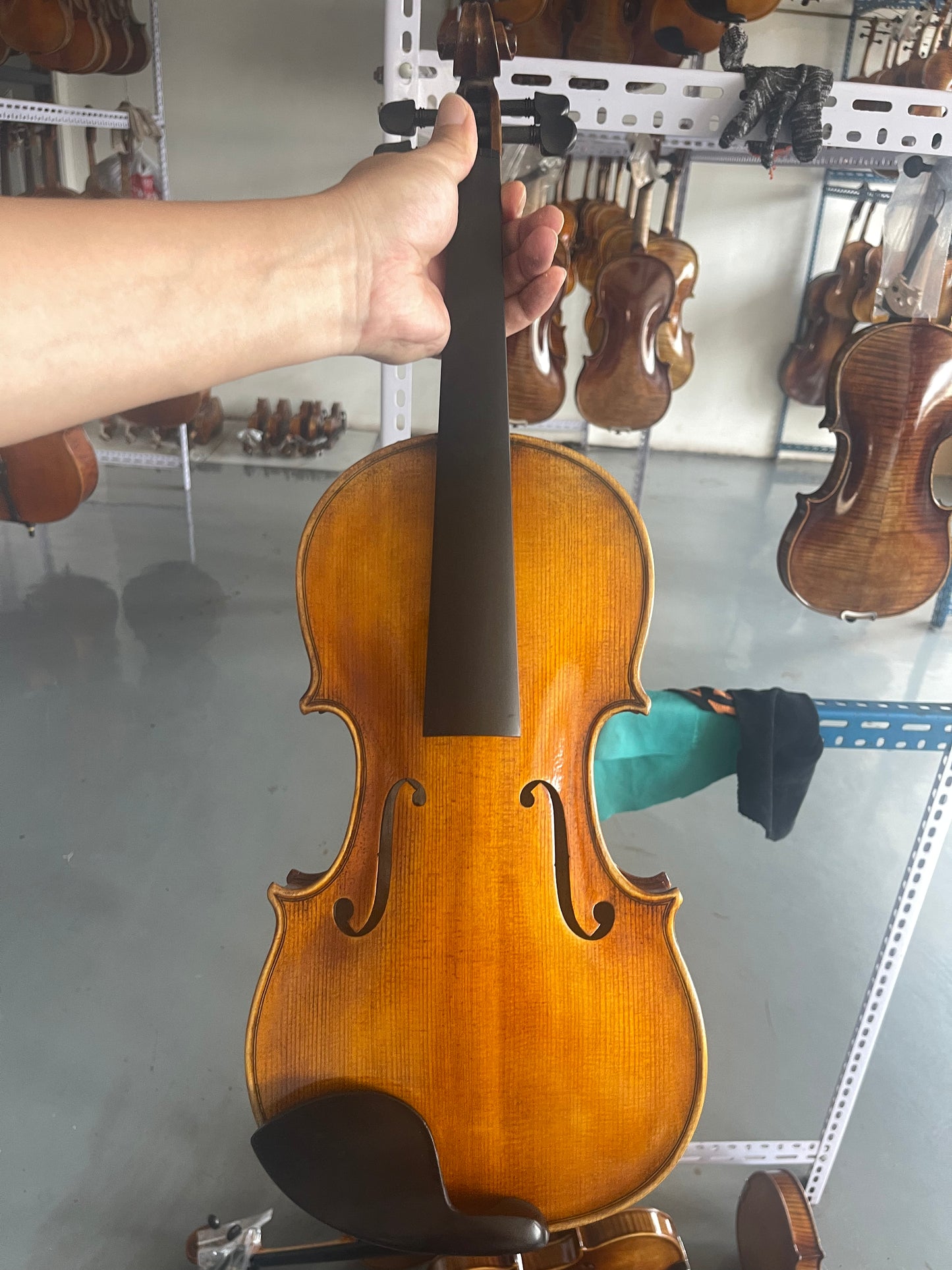 SurpassMusica full size handmade violin aged spruce and maple quality Bridge,strings,chinrest,ready to play 6-18-6