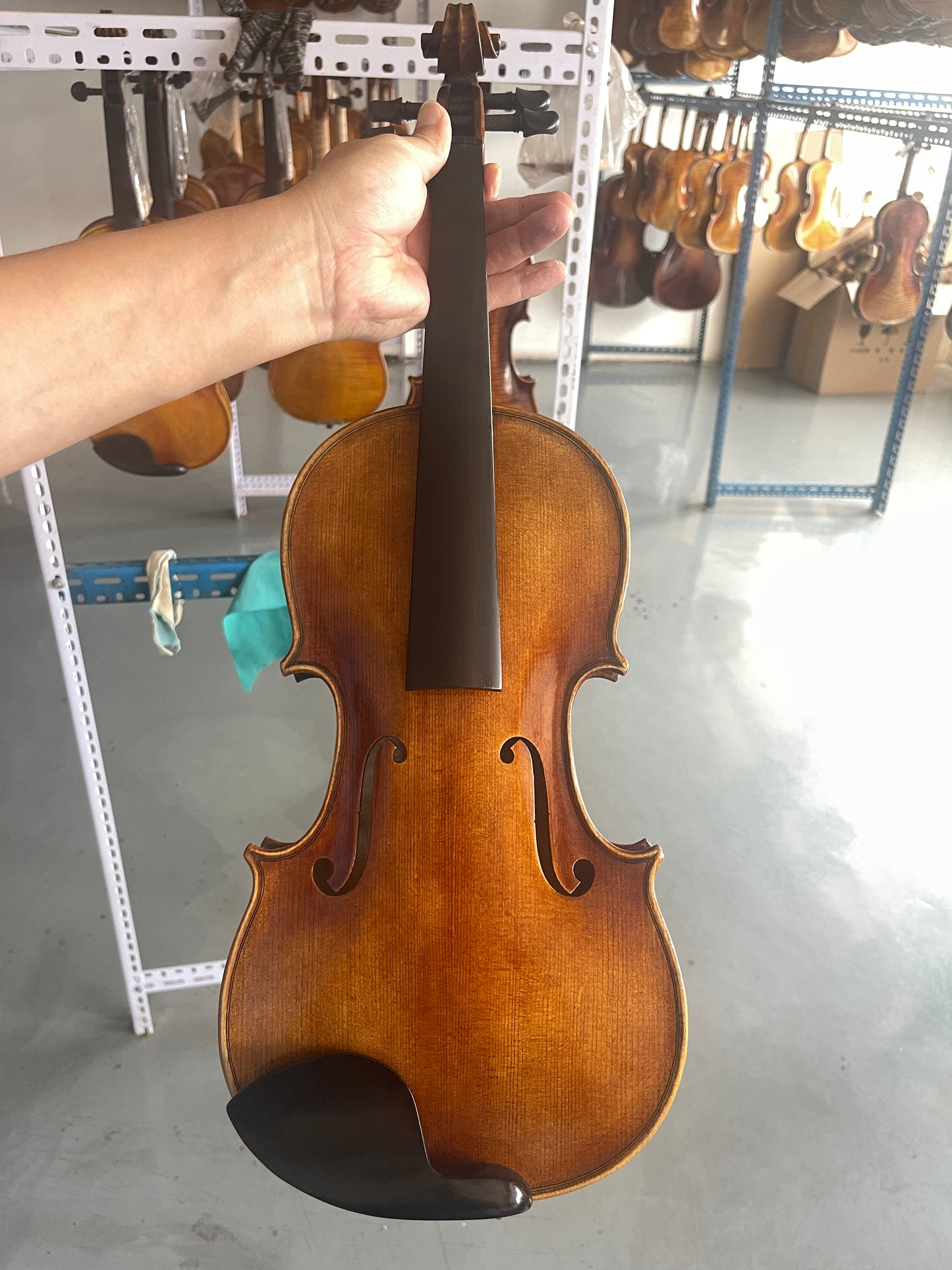 Fine 4/4 hanmade violin solid spruce and maple strings bridge sweet sound ready to play
